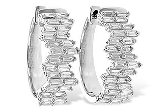 B236-04710: EARR .70 TW BAGUETTE DIAS